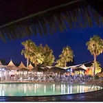 Le Bora Bora Mobilhome Camping Le Montourey 4 étoiles